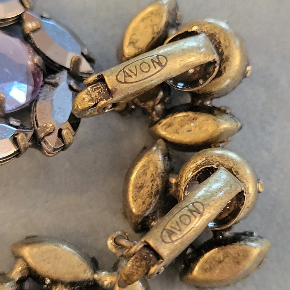 Vintage Signed Clip-On Earrings ~ 2 Pair ~ Kramer ~ Avon ~ MCM ~ 1960s - Picture 11 of 13